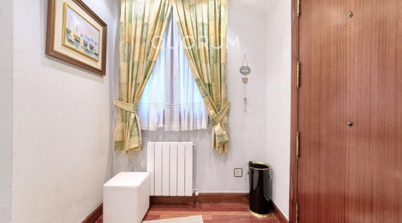 EN PLENO CENTRO DE BARAKALDO, REFORMADO CON ASCENSOR