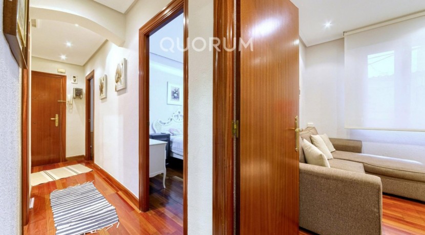 EN PLENO CENTRO DE BARAKALDO, REFORMADO CON ASCENSOR