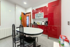 EN PLENO CENTRO DE BARAKALDO, REFORMADO CON ASCENSOR