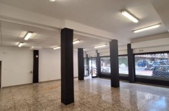 LOCAL EN MUY BUEN ESTADO EN ROMO