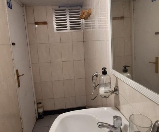 LOCAL EN MUY BUEN ESTADO EN ROMO