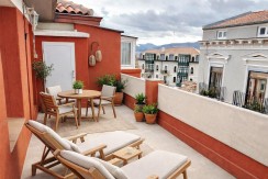 Luz, Encanto y Una Terraza Para Disfrutar