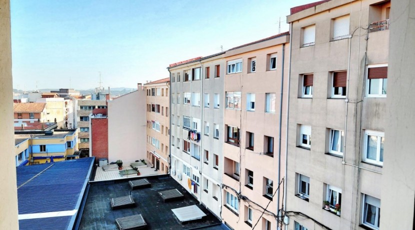 Luz, Encanto y Una Terraza Para Disfrutar