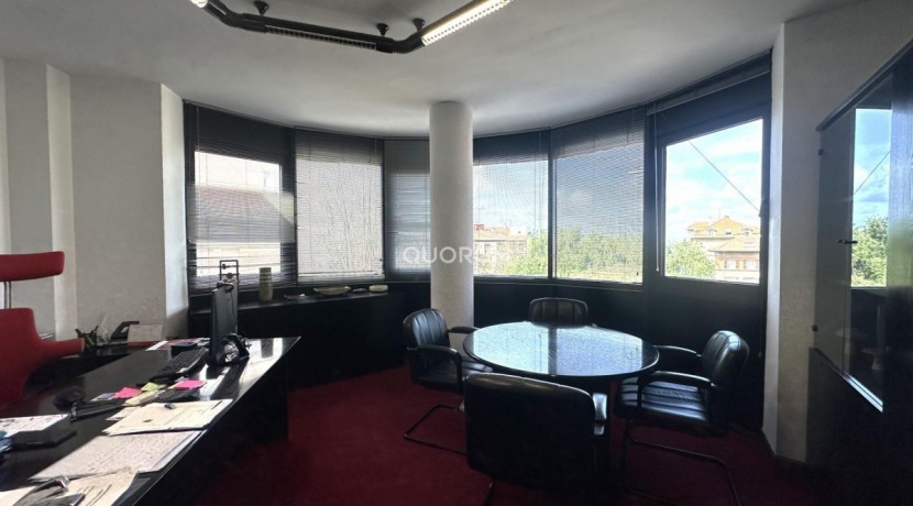 Oficina En El Centro De Las Arenas