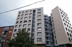 Parcela De Garaje Para Coche Mediano-Grande En Zona Pozokoetxe