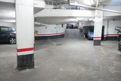 Parcela De Garaje Para Coche Mediano-Grande En Zona Pozokoetxe