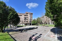 Piso Con Ascensor De 2 Habitaciones Con Garaje Y Trastero En Zabalgane