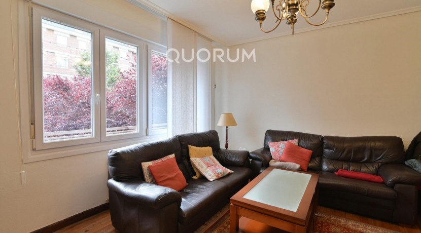 Piso De 3 Habitaciones Y 2 Baños Con Garaje Incluido