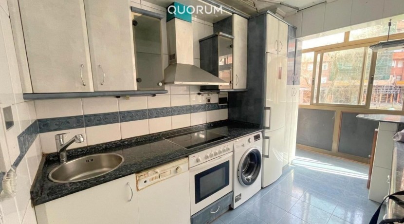 Piso De 3 Habitaciones Y Terraza En Santutxu