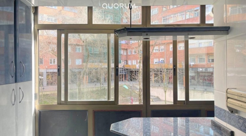 Piso De 3 Habitaciones Y Terraza En Santutxu