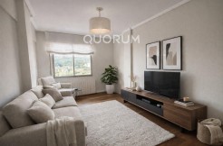 Piso Totalmente Exterior Con Vistas Despejadas De 2 Dormitorios Con Ascensor y Balcón En Zona Burros