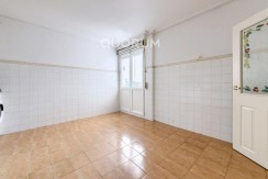 Piso Totalmente Exterior y Vistas Despejadas De 2 Dormitorios En Zona Ariz