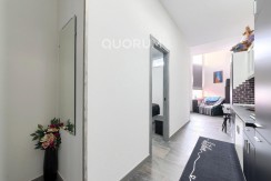 Precioso Local Habilitado Como Vivienda (Sin Cédula de Habitabilidad) Reformado De 2 Dormitorios Con Ascensor En Zona Urbi