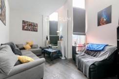 Precioso Local Habilitado Como Vivienda (Sin Cédula de Habitabilidad) Reformado De 2 Dormitorios Con Ascensor En Zona Urbi