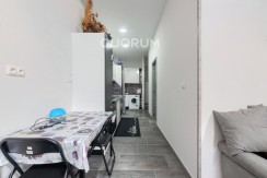 Precioso Local Habilitado Como Vivienda (Sin Cédula de Habitabilidad) Reformado De 2 Dormitorios Con Ascensor En Zona Urbi