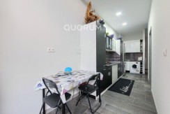 Precioso Local Habilitado Como Vivienda (Sin Cédula de Habitabilidad) Reformado De 2 Dormitorios Con Ascensor En Zona Urbi