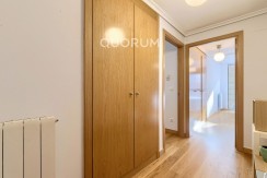 Precioso Piso Seminuevo De 1 Dormitorio Con Ascensor Cota Cero y Garaje y Trastero Incluido En Zona Miribilla