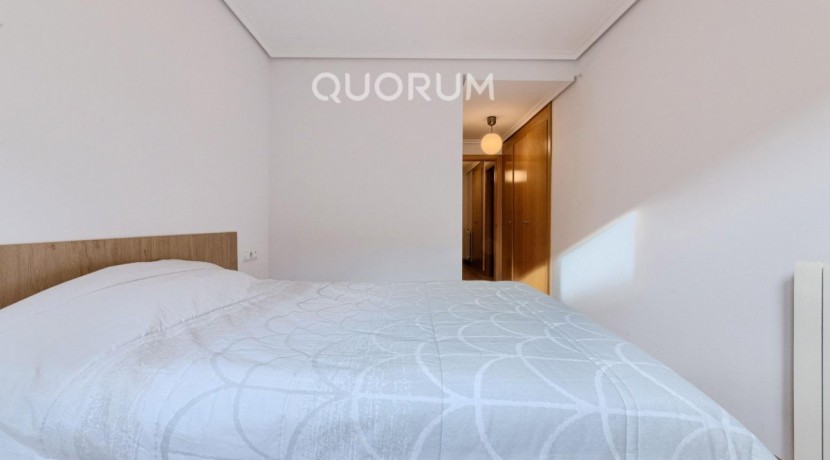 Precioso Piso Seminuevo De 1 Dormitorio Con Ascensor Cota Cero y Garaje y Trastero Incluido En Zona Miribilla