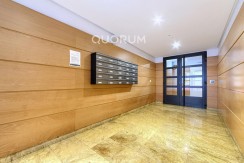 Precioso Piso Seminuevo De 1 Dormitorio Con Ascensor Cota Cero y Garaje y Trastero Incluido En Zona Miribilla