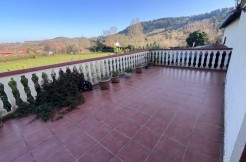 Se venda casa con terreno en el barrio de Triano (Abanto-Zierbena)