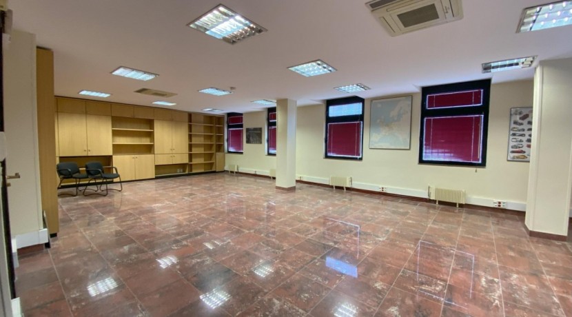 ALQUILER OFICINA EN LANDABARRI BIDEA 4