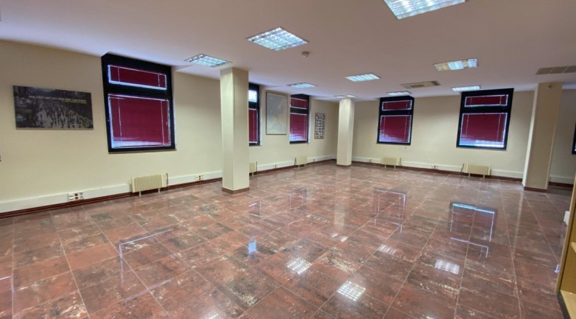 ALQUILER OFICINA EN LANDABARRI BIDEA 4