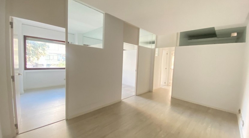 Amplia y Luminosa Vivienda En Pleno Centro De Las Arenas