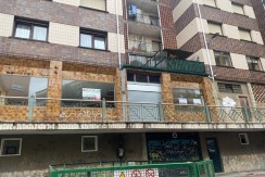 Amplio Local Comercial En Leioa