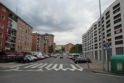 Amplio Local Comercial En Zona Céntrica