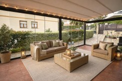 Chalet Pareado En Loiu Reformado