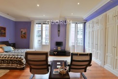 Espectacular Vivienda En Rotonda En El Ensanche