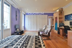 Espectacular Vivienda En Rotonda En El Ensanche