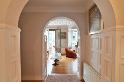 Espectacular Vivienda En Rotonda En El Ensanche