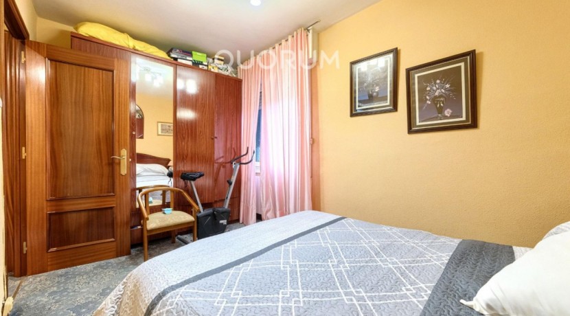 ¡¡ EXCLUSIVA !! VIVIENDA EN SAN ANTONIO DE DOS DORMITORIOS CON BALCON CERRADO Y TRASTERO