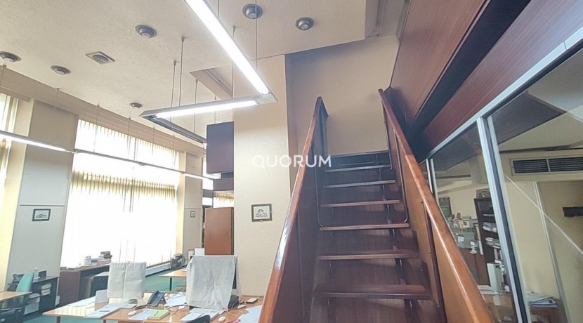 Gran Local comercial frente al Parque Etxebarria