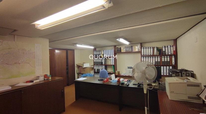 Gran Local comercial frente al Parque Etxebarria