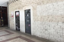 Local Comercial En Zona Residencial De Zabalgane En Galdakao