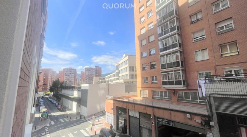 Local Sin Cédula De Habitabilidad En Santutxu