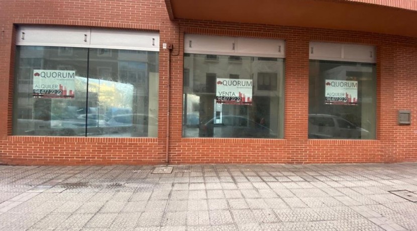Magnífico Local En El Centro De Las Arenas.