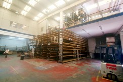 Nave en Mungia , polígono Trobika