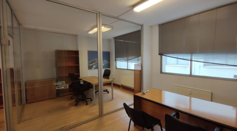 Oficina en alquiler junto a Intermodal