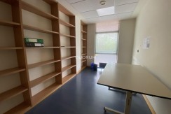 OFICINA EN VENTA EN EDIFICIO GOBELAS