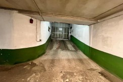 Parcela de Garaje Amplia Para Coche y Moto Con Buena Maniobra En San Miguel