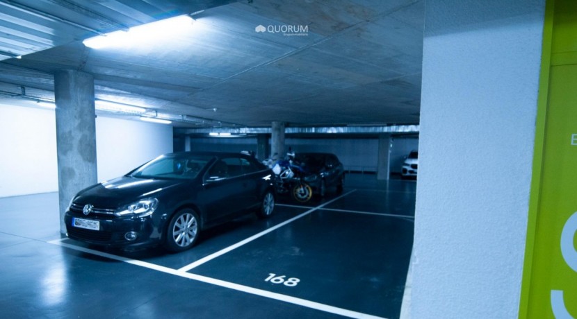 Parcela De Garaje En Alquiler En Plaza Euskadi