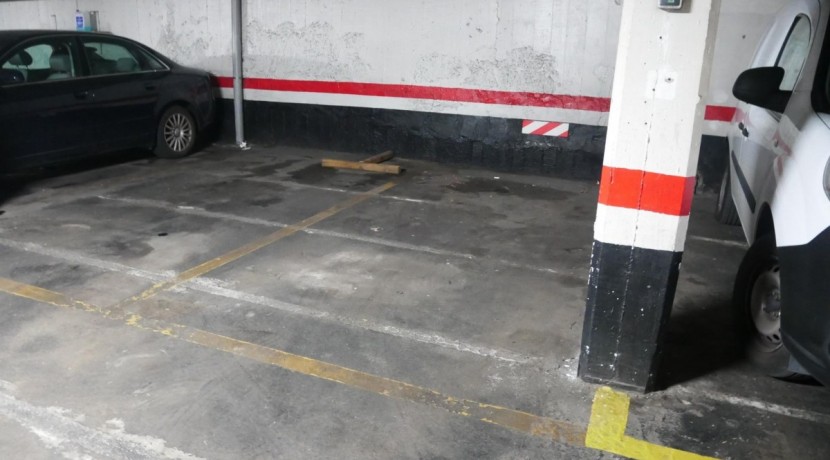 Parcela de Garaje En Zona Basozelai-Burros