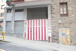Parcela de Garaje para coche mediano-pequeño En Zona Centro