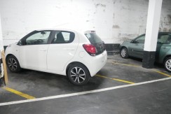 Parcela de Garaje para coche mediano-pequeño En Zona Centro