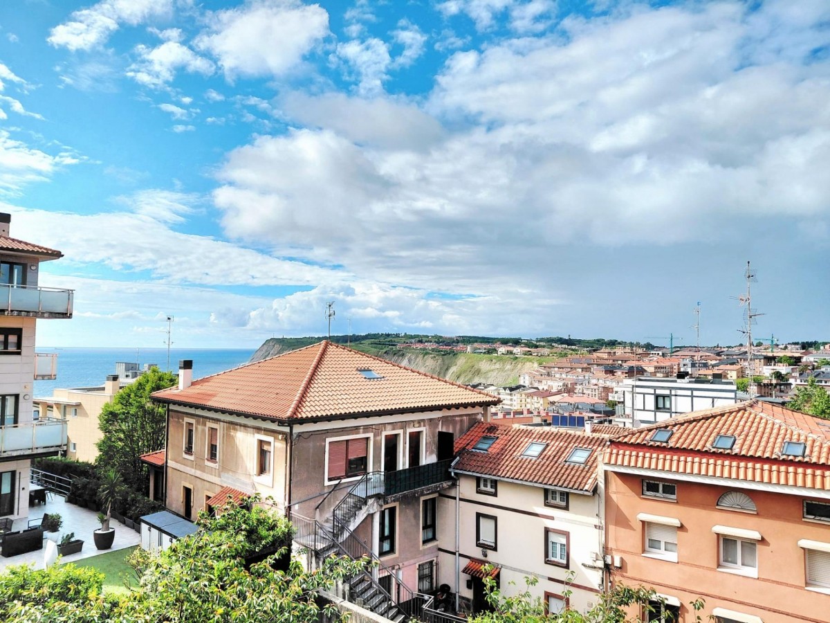 Piso Con Vistas Al Mar En Calle Errementariena