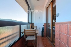 Piso Con VISTAS ESPECTACULARES De 3 Dormitorios, Amplio Balcón y Ascensores Cota Cero En Zona Burros