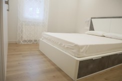 Precioso Piso Reformado De 2 Dormitorios Con Balcón y Edificio Rehabilitado En Zona Lanbarketa